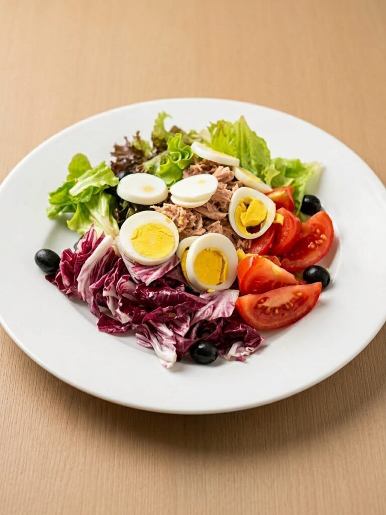 INSALATA UOVA POMODORI